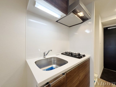 【キッチン】 | プレサンスジェネ新栄町駅前葵 | お料理しやすいキッチンです