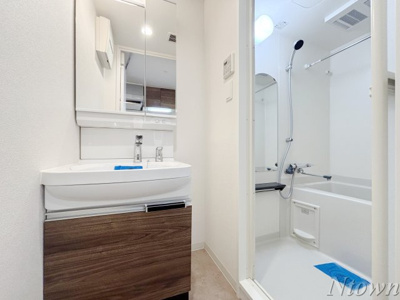 【洗面所】 | プレサンスジェネ新栄町駅前葵 | 使いやすい洗面所です