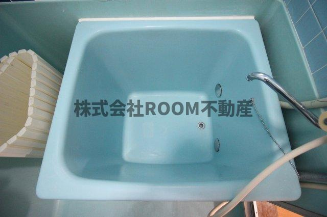 堀コーポの浴室|コンパクトで使いやすいお風呂です