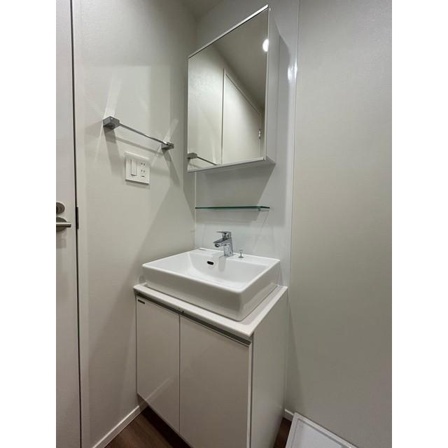 荒川区東日暮里４丁目の賃貸マンション