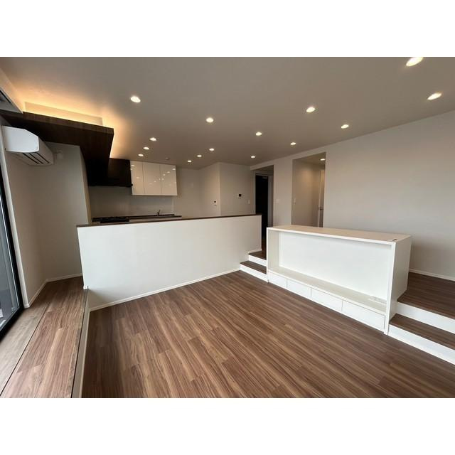 荒川区東日暮里４丁目の賃貸マンション