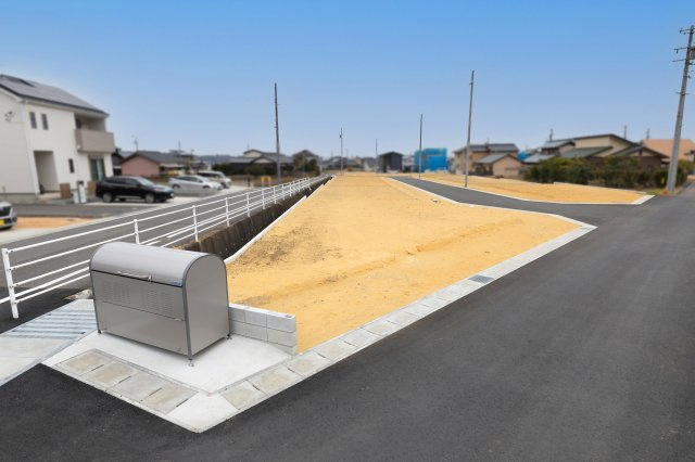 【前面道路含む現地写真】 | 津市芸濃町椋本《全9区画》