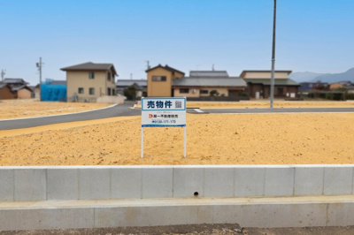 【前面道路含む現地写真】 | 津市芸濃町椋本《全9区画》
