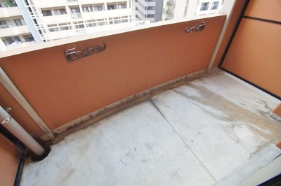 【バルコニー】 | 仲介手数料半額！HPに初期費用掲載「プライスホーム」で検索！クレベール博多 | 物件の画像10