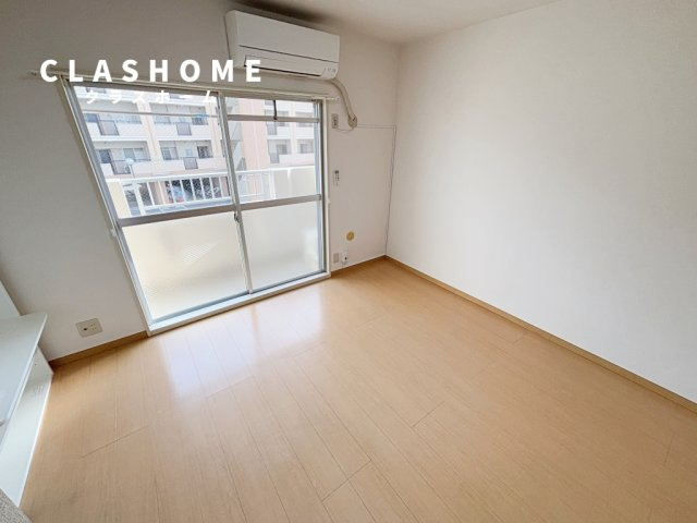 エクステージ　　　刈谷市近郊の賃貸はクラスホームの居間・リビング|同物件の別部屋になります。