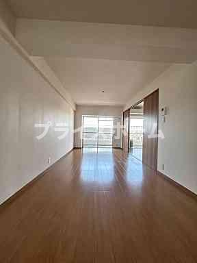 【居間・リビング】 | オヌキ新博多ビル　★リノベーション物件★