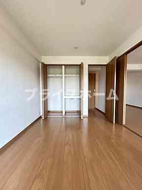 【寝室】 | オヌキ新博多ビル　★リノベーション物件★