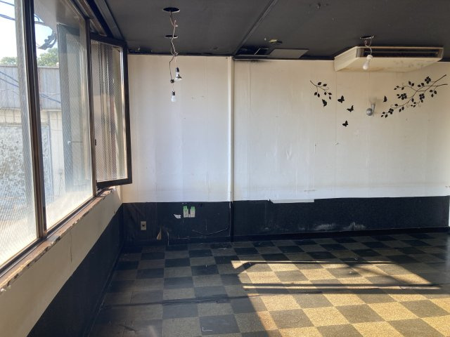 新栄ビルの内装