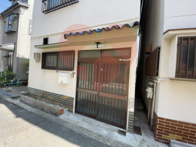 【エントランス】 | 羽曳野市高鷲2丁目戸建