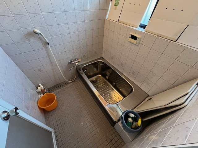 荘園町貸家の浴室