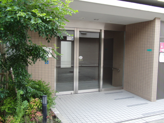 翠香園のエントランス