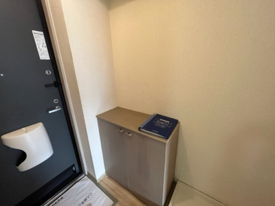 【玄関】 |  ルーチェ | 明るい玄関です