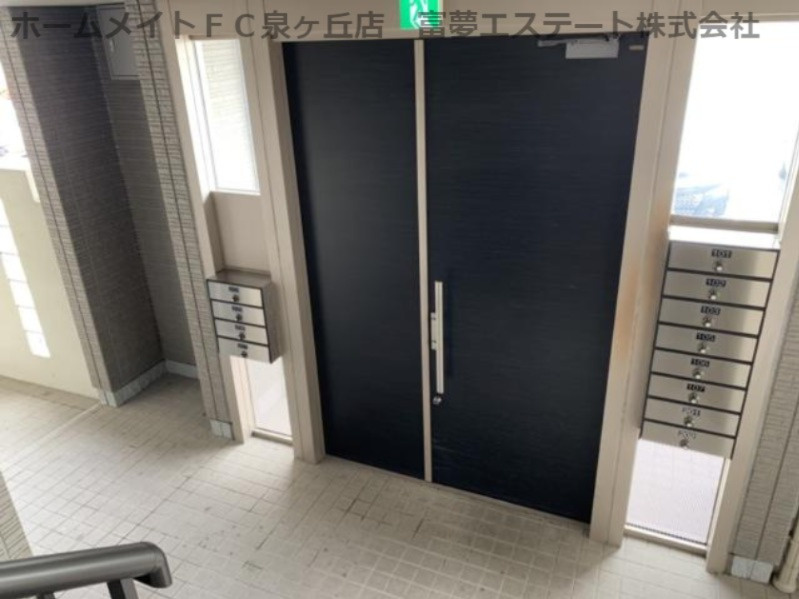 シャーメゾン深井のロビー