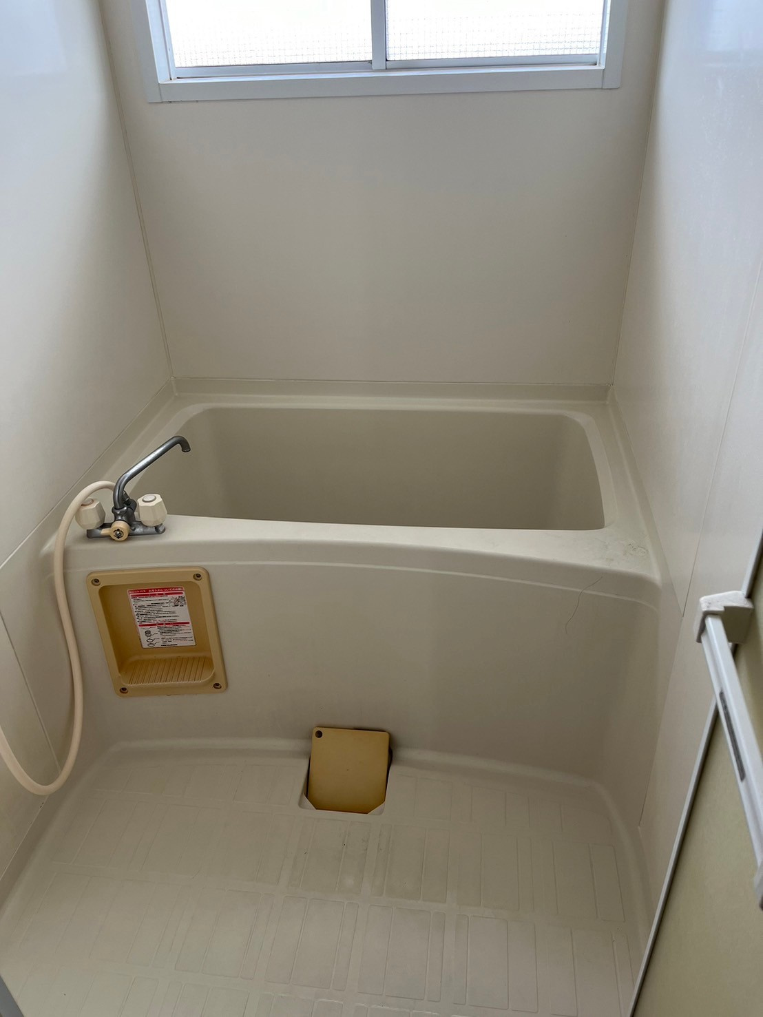 産陽ビルの浴室