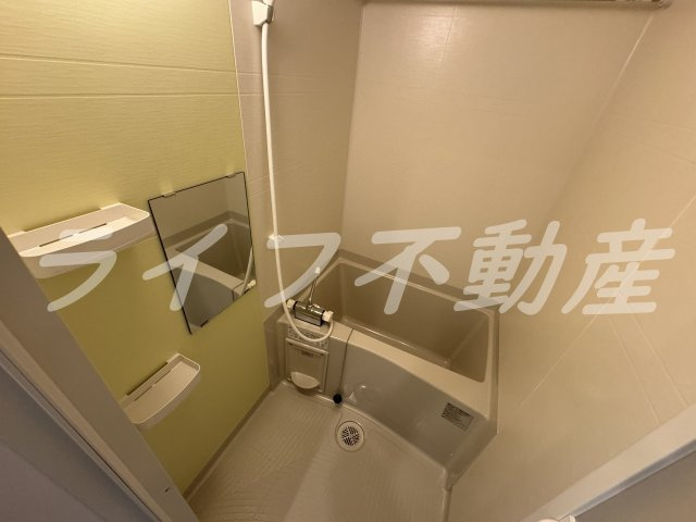 F asecia AMUZⅡの浴室|お風呂です