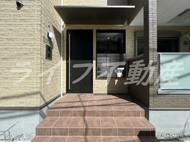 F asecia AMUZⅡのエントランス|建物の内部です