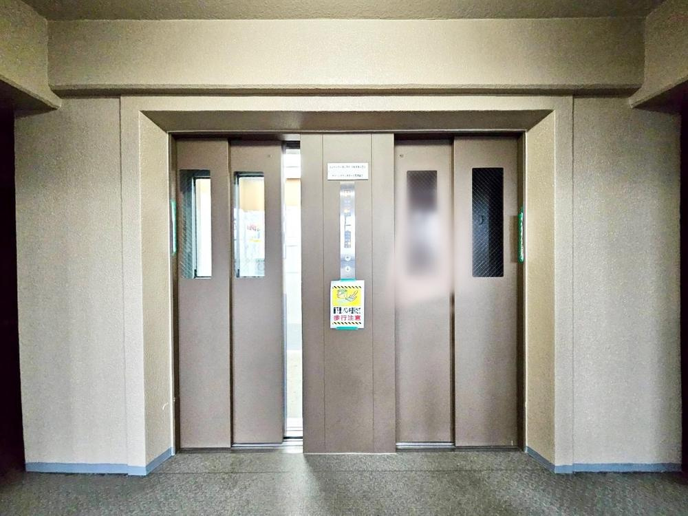 グリーンタウン香里ヶ丘B棟のその他共用部分|エレベーター■物件内覧・資金計画相談・住宅ローン相談、リフォーム相談、お問合せ受付中■
※当日・翌日のご内覧、ご相談はお電話でのお問合せがスムーズです！