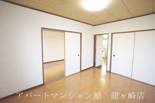 パークヒルズの内装