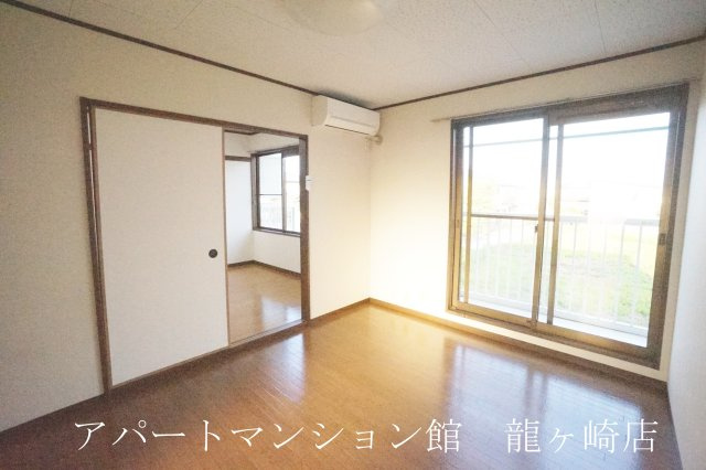 パークヒルズの内装