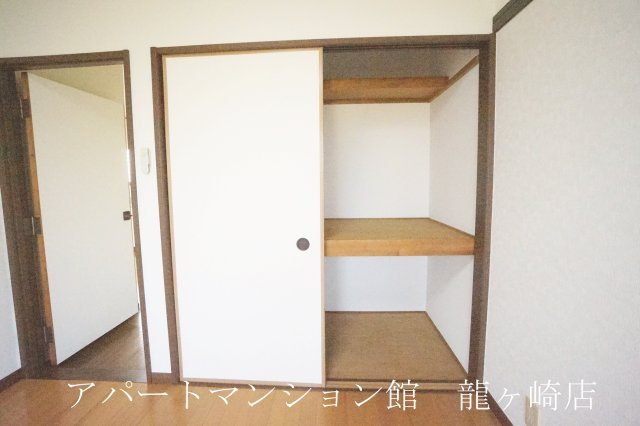 パークヒルズの収納