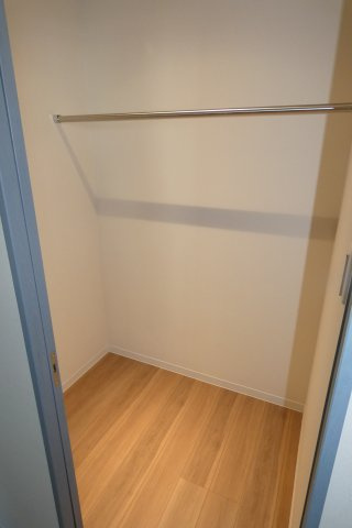 【収納】 | 大きなWICが付いております。