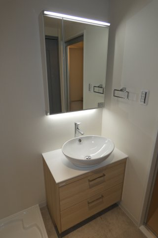 【洗面所】 | ホテル仕様でお洒落な洗面台ですね。