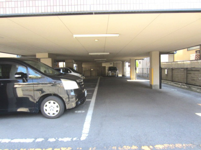 【駐車場】 | シャルルシャトー