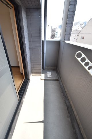 大阪市都島区東野田町４丁目の賃貸マンションのバルコニー