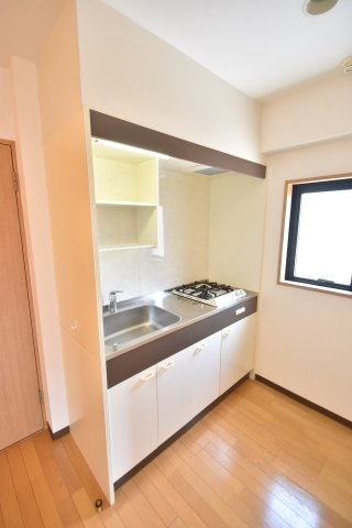 大阪市都島区東野田町４丁目の賃貸マンションのキッチン