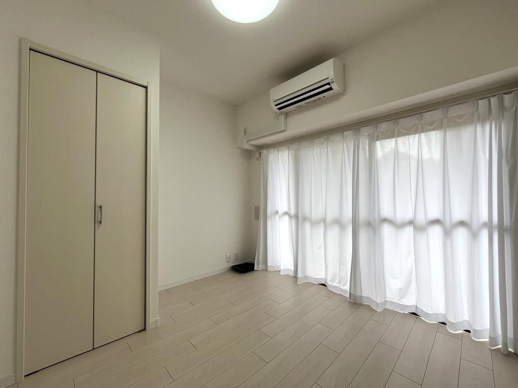 青梅市野上町４丁目の中古マンションの洋室