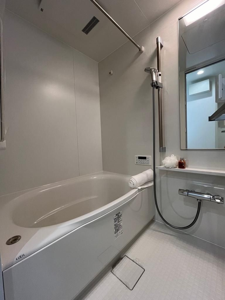 青梅市野上町４丁目の中古マンションの浴室