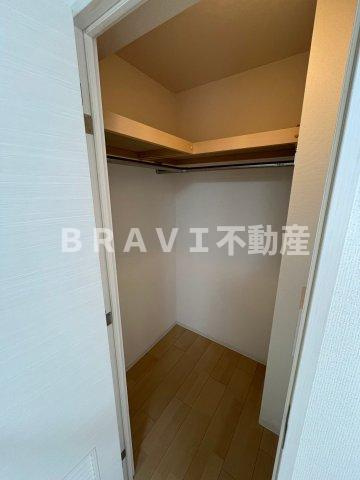 HS梅田EAST　BRAVI不動産の収納|【HS梅田EAST】収納スペースも充実しています