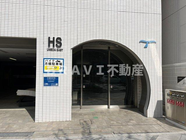 HS梅田EAST　BRAVI不動産のエントランス|【HS梅田EAST】落ち着いたエントランスです