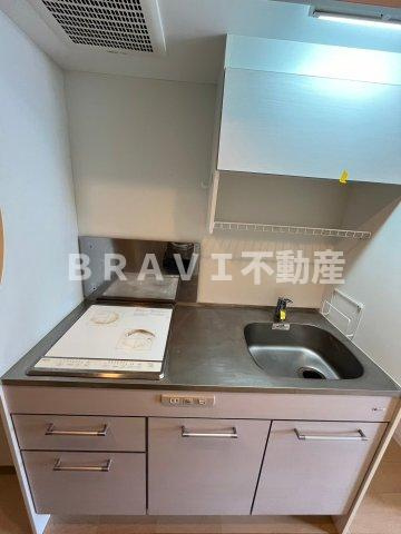 HS梅田EAST　BRAVI不動産のキッチン|【HS梅田EAST】きれいなキッチンです