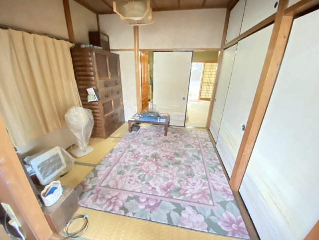 板屋町貸店舗の和室