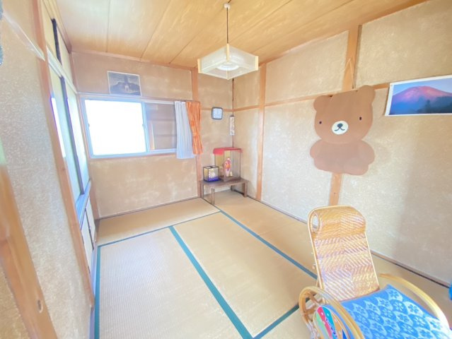 板屋町貸店舗の和室