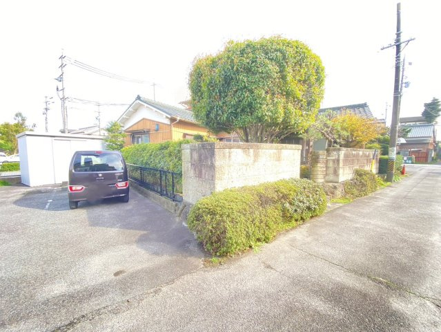 板屋町貸店舗の駐車場
