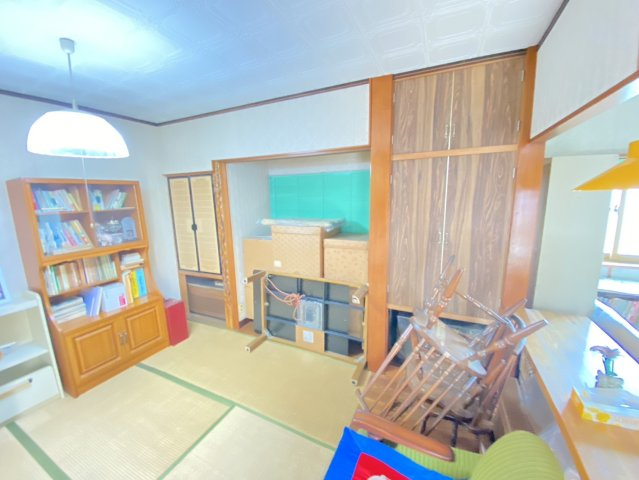 板屋町貸店舗の和室