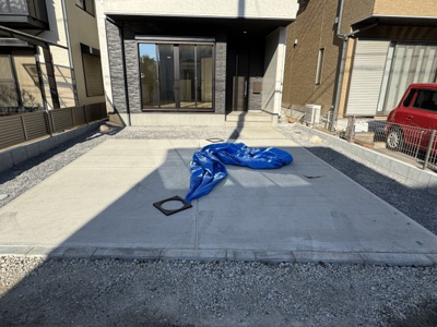 【駐車場】 | 流山市流山８丁目新築戸建（流山５期） | 駐車スペース・並列2台駐車可