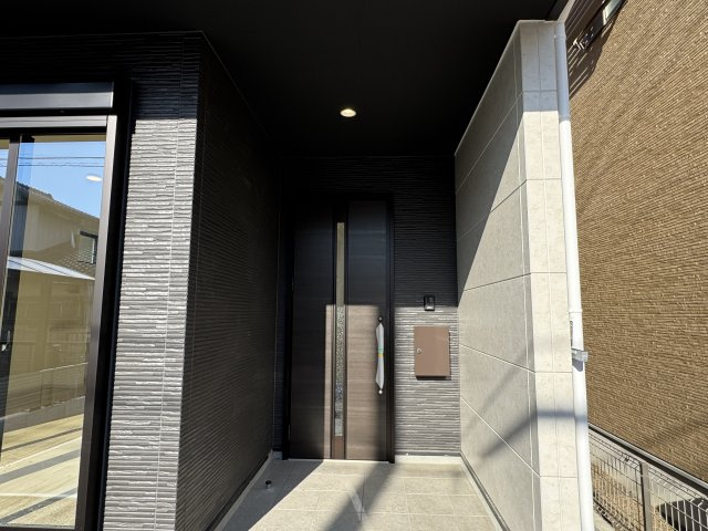 流山市流山８丁目新築戸建（流山５期）のエントランス|エントランス・玄関ポーチ