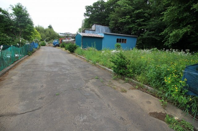 野木町南赤塚の前面道路含む現地写真