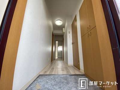 【玄関】 | マカリイ | 同型タイプ