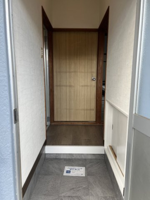 【玄関】 | 川辺平家Ｂ | ※写真と現況が異なる場合、現況に従います。
