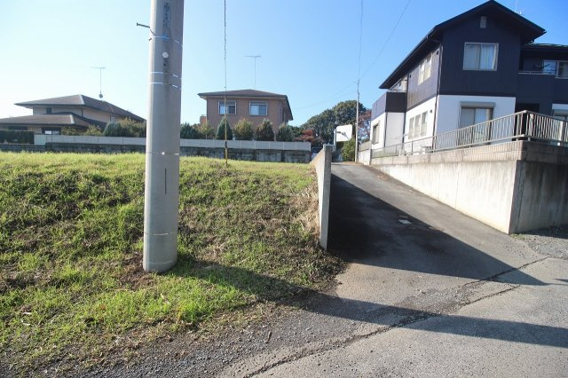 野木町野渡の外観|北側境界部分（2021年12月撮影）