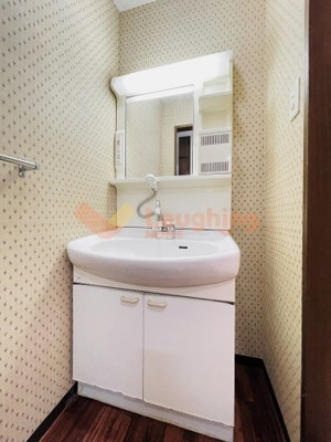 【洗面所】 | ロックフィル日ノ出 | 脱衣スペースもあります