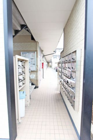 レオパレスグランプラスのエントランス