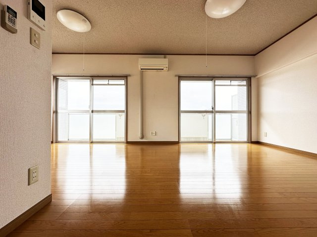 メゾンふだばの居間・リビング