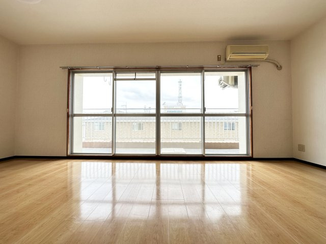 ロゼ2の居間・リビング