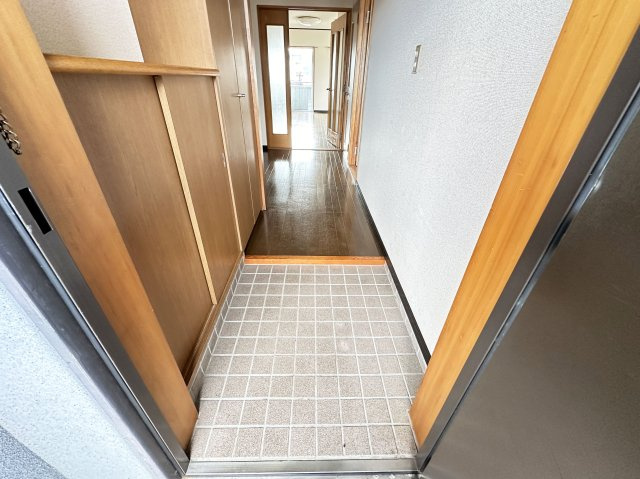 カーサM1の玄関