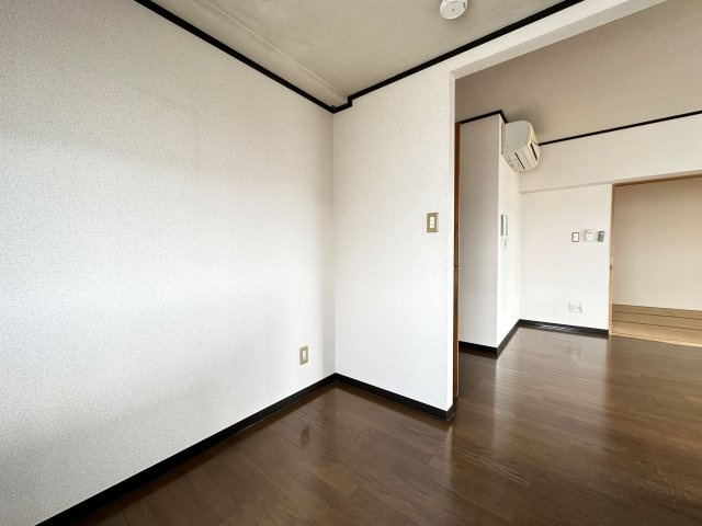 カーサM1の居間・リビング